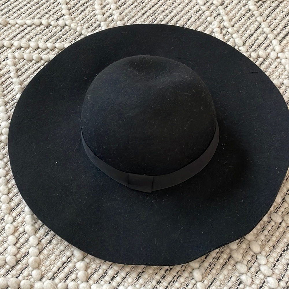 Wool hat